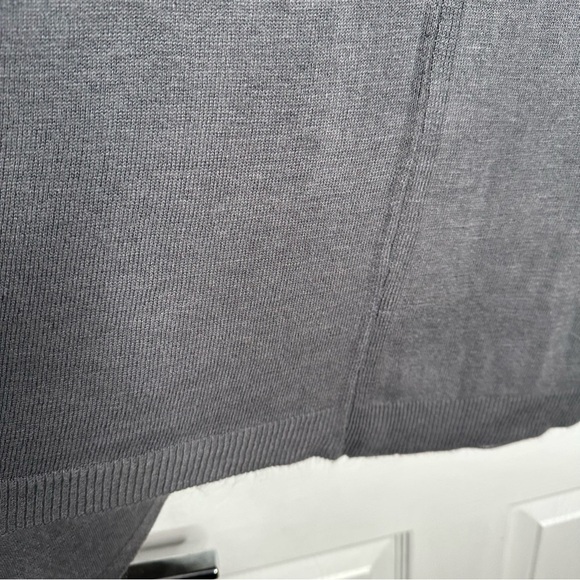 Poncho Grey One Size - Picture 2 of 16